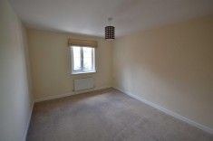 2 bed Apartment for Rent - Photo 2