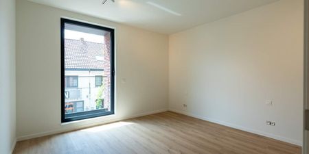 Appartement te huur in Houthalen voor € 1.150 met 2 slaapkamers - Foto 4