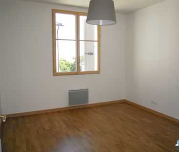 Location Appartement 2 pièces 53m² BOUGIVAL 78380 - Photo 1