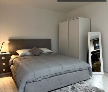 barcelona, Catalonia 08870 - Photo 5