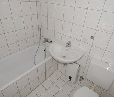 Schöner Wohnen: frisch renovierte 3-Zimmer-Wohnung - Foto 2