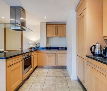 1 bedroom flat to rent - Photo 6