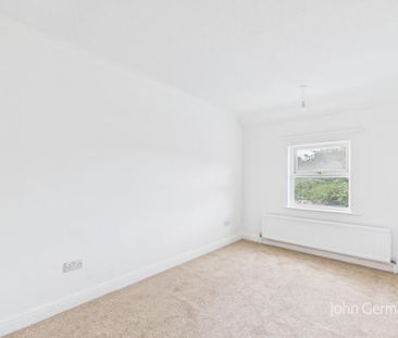 3 bedroom end of terrace house to rent - Photo 6