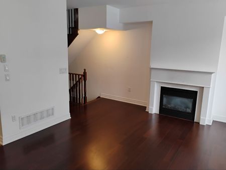 For Lease - 51 Beverley Glen Boulevard, Vaughan, Ontario - Photo 4