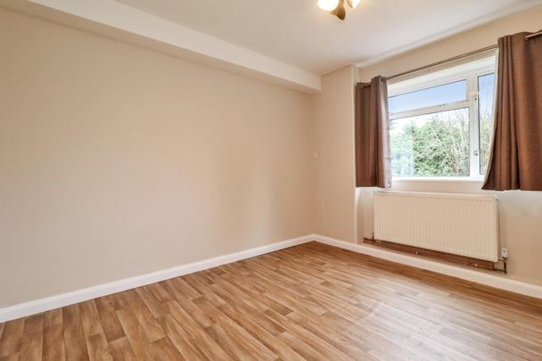 Sheepcot Lane, Watford, Hertfordshire, WD25 - Photo 1
