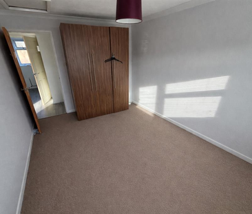 Sunsalve Ride, DEREHAM - Photo 4