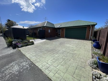 48 Reid CrescentAllenton - Photo 2