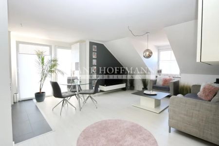 Schöne 1,5-Zimmer-Dachgeschosswohnung in zentrumsnaher Lage von Kaltenkirchen - Photo 2