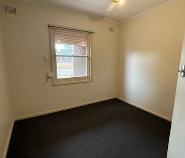 16 Jenkins Avenue Whyalla Norrie SA 5608 - Photo 2