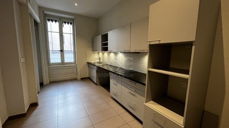 T3 de 118m² - Rue Duquesne - Photo 5