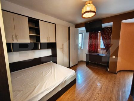 Casa curte comuna , Ultracentral - Fotografie 2