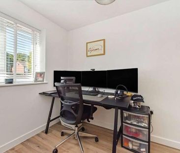 Primula Road, Bordon, Hampshire, GU35 - Photo 6