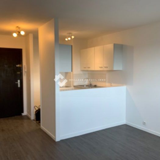 Appartement à louer, 2 pièces - Melun 77000 - Photo 1