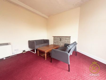 3 bedroom apartment to rent - Photo 3