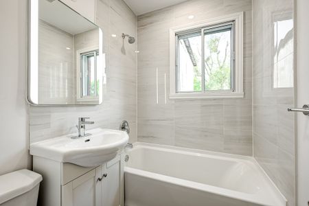 Condo for rent, Montréal (Villeray/Saint-Michel/Parc-Extension) - Photo 2