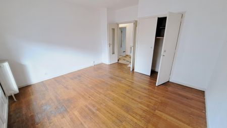 Location Appartement 2 pièces 57m² GRENOBLE 38100 - Photo 2