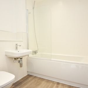 Lindley Mews, Harrogate, HG3 2FQ - Photo 2