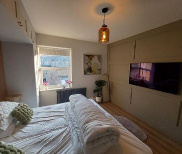 2 bedroom terraced house to rent - Photo 5