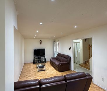 For Lease - 2 Ketchum Crescent, Markham, Ontario - Photo 1