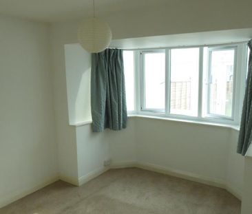 2 bedroom terraced bungalow to rent - Photo 2