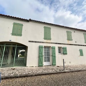 Location Appartement 1 pièce 22m² ST MARTIN DE RE 17410 - Photo 3