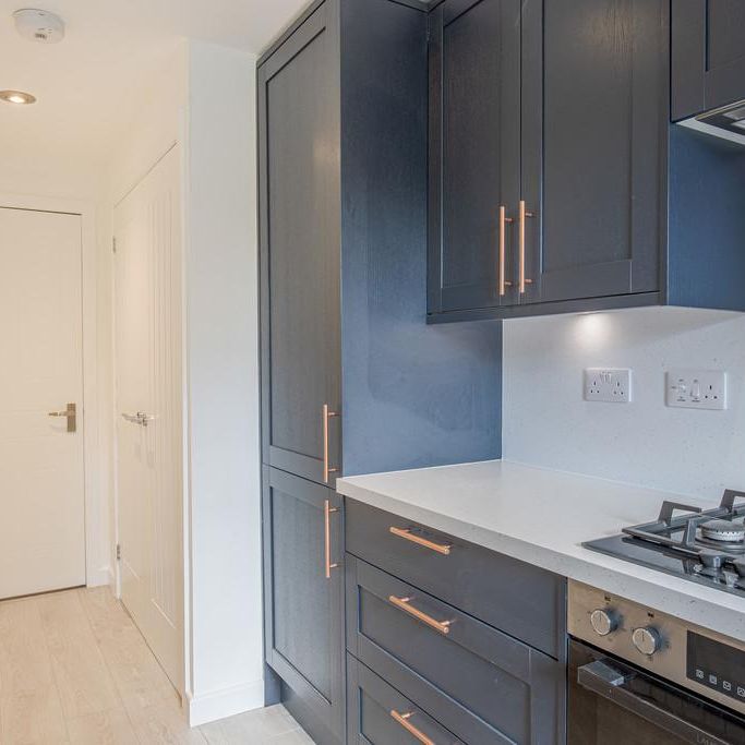 3 bedroom apartment to rent - Photo 1