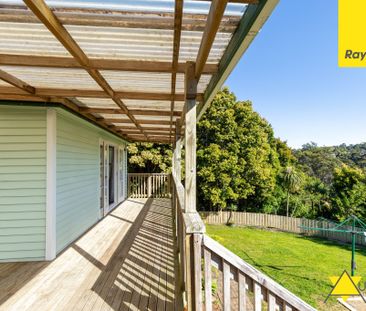 A Peaceful Retreat in the Heart of Huia - Photo 4