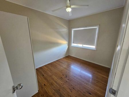 2 bedroom unit - Photo 5
