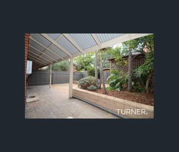 Two Bedroom Townhouse Brand New Modern Kitchen & Brand New Carpet T... - Photo 6