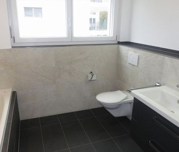 Beautiful 5.5-room apartment with large terrace for rent - Photo 4