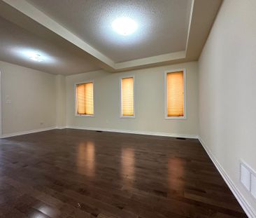 For Lease - 1171 Mctavish Drive, Newmarket, Ontario - Photo 6