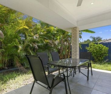 26 Capricorn Circuit, North Lakes - Photo 4