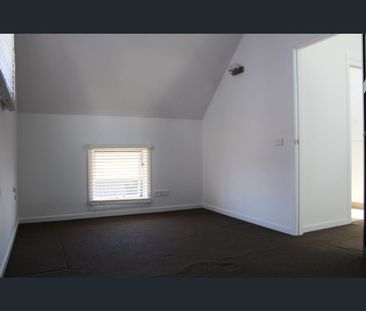 3/4 Bonnington Road, West Hobart, Tas 7000 - Photo 4