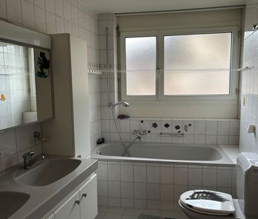 3.5 Zimmer, 90 m², 4. Stock - Photo 3