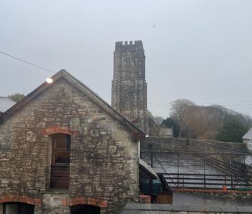 2 bedroom semi-detached house to rent - Photo 2