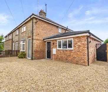 Chapel Street Room 1 - Photo 4