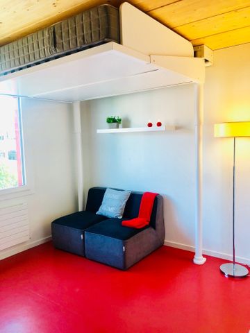 Un studio meublé – Bon TL CHF 300.00 offert ! - Photo 2