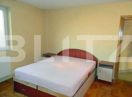 4 camere, 120 mp, imobil nou, mobilat modern, zona UMF - Fotografie 2