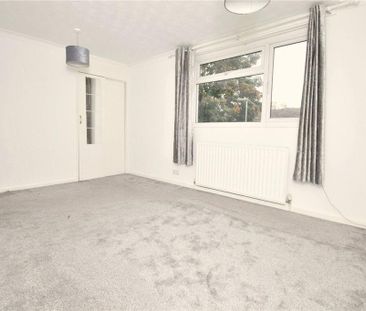 2 bedroom end of terrace house to rent - Photo 3