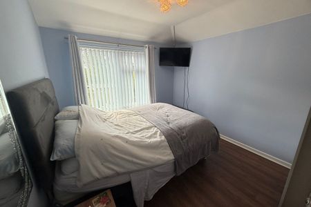 Hollam Drive - Photo 2