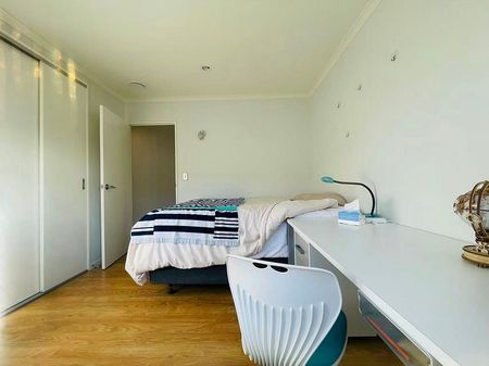 Peaceful Family Living with a Valley Outlook - Photo 3