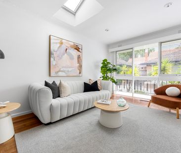 2/8 Elizabeth Street, Elsternwick VIC 3185 - House For Rent | Domain - Photo 1