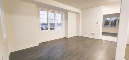 For Lease - 59 Union Boulevard, Wasaga Beach, Ontario - Photo 4