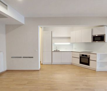 Perfekte Kombination aus Altbauflair und modernstem Wohnen im Herze... - Photo 2