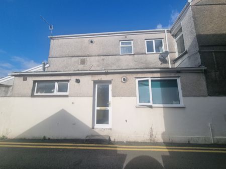 Alexandra Road, Gorseinon, Swansea, SA4 4NW - Photo 3
