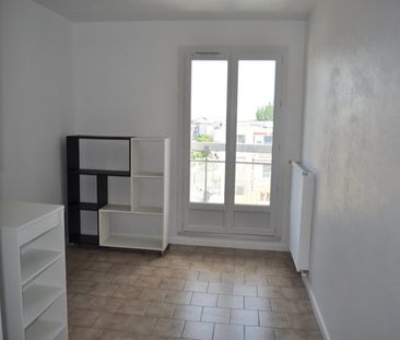 Location Appartement 1 pièce 18m² - Photo 4