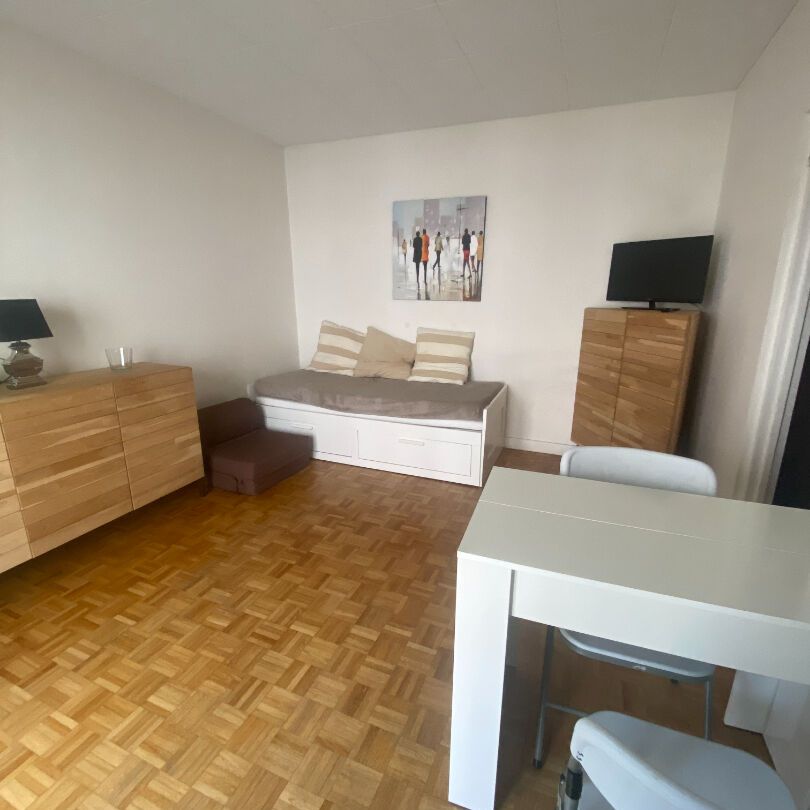 Location Appartement 1 pièce 28m² - Photo 1