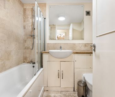 1 Bed Flat, Vesage Court, EC1N - Photo 2