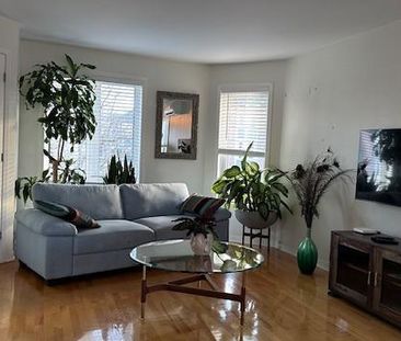 Grand Condo 4 1/2 a louer disponible maintenant - Photo 1