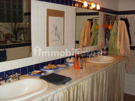 Bilocale via Vittorio Emanuele II 108, Centro Storico, Catania - Photo 2